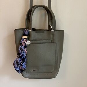 Steve Madden Olive Green Crossbody Purse, excellent condition